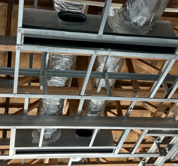 What is a plenum box and how does it work?